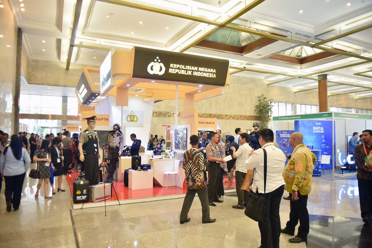 polri stand